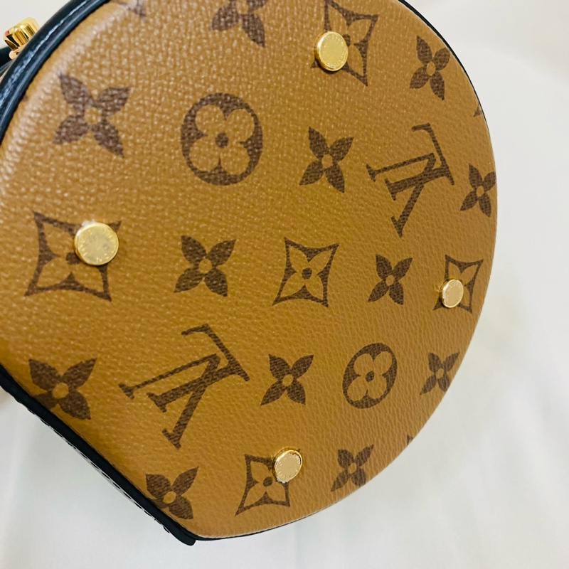 LV ANNES 晶片款 圓筒包 發財包 M43986-13