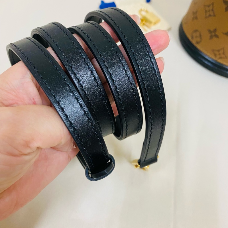 LV ANNES 晶片款 圓筒包 發財包 M43986-23