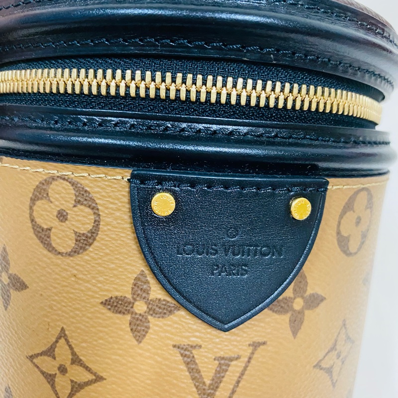 LV ANNES 晶片款 圓筒包 發財包 M43986-29
