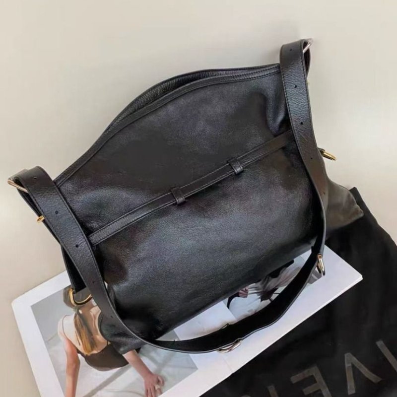 givenchy黑銀中號 voyou肩背包 40*6.5*27cm 99新 配件塵袋-2