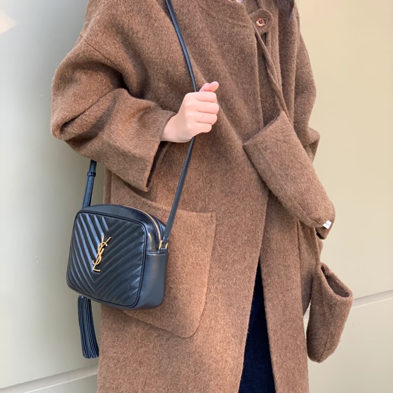💗香緹國際精品💗聖羅蘭 YSL 黑金 流蘇 相機包 牛皮 極新美包-0