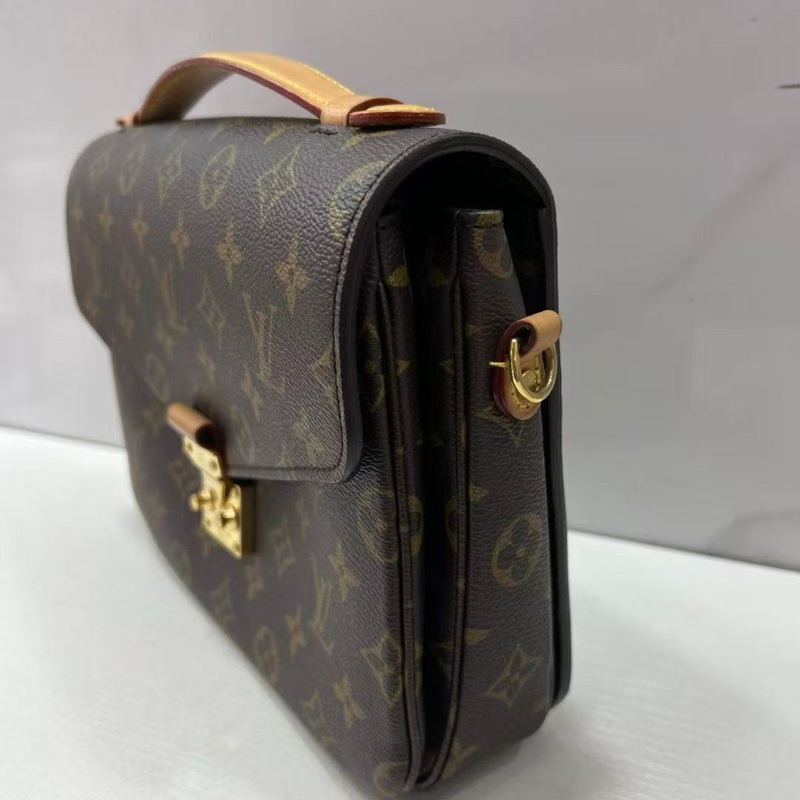 LV Pochette Metis 老花郵差包25*19*7  99新 配件塵袋-3