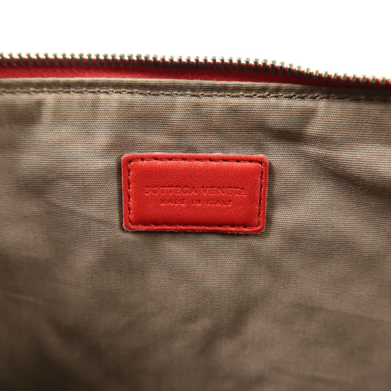 BOTTEGA VENETA 羊皮皮革Pouch金扣手拿包-9