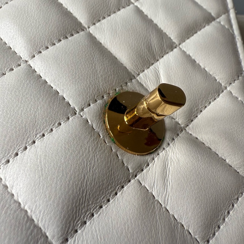 Vintage Chanel classic 19 cm flap bag 中古香奈兒豆豆迷你肩背包-19