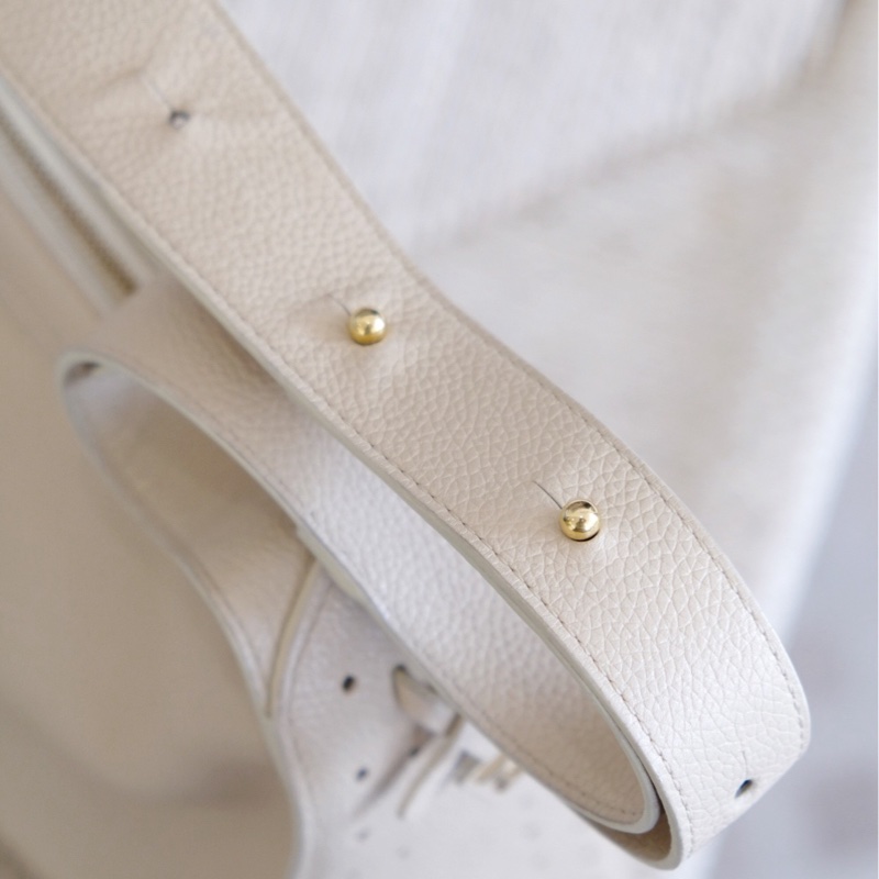 Delvaux 米白D扣牛皮單肩包🤍-10