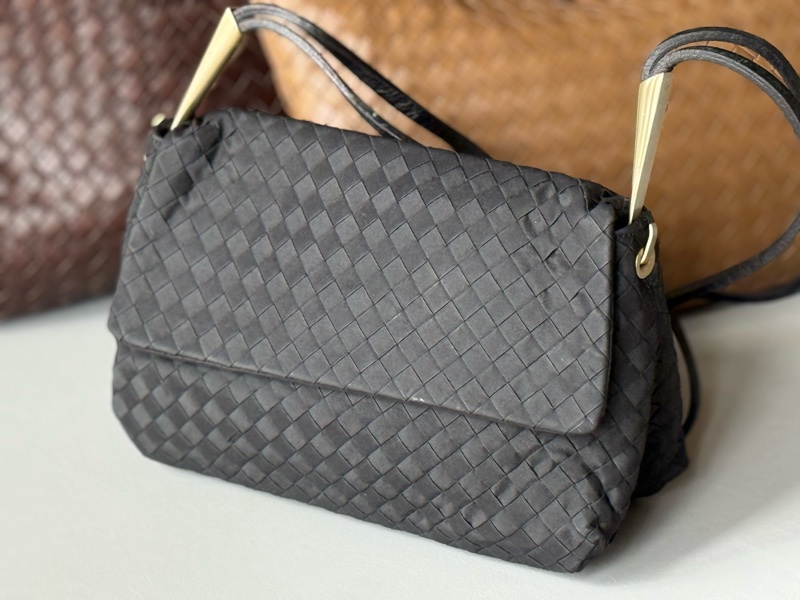 Bottega Veneta Intrecciato satin evening bag 中古BV晚宴包-11