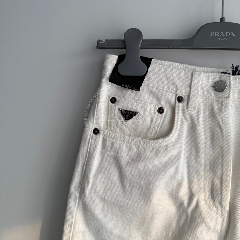 🖤Prada白色九分牛仔褲/Prada白色牛仔褲/Prada牛仔褲（白/九分/GFP497)🖤無花果精品-1