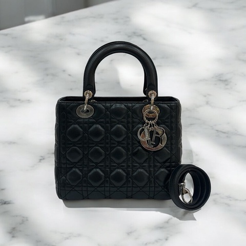 莉亞精品♡ Dior 5X5 黑銀戴妃包 二手