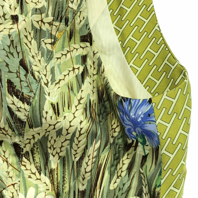 愛馬仕 (HERMES) 無袖絲質背心，綠色，二手女款，尺寸 36-6