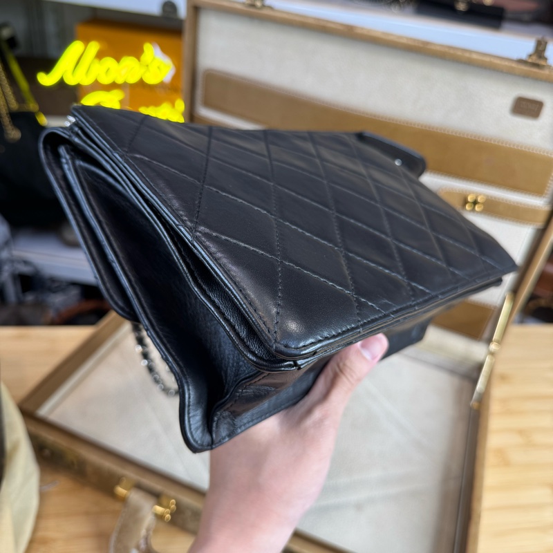 CHANEL vintage方形黑銀2.55釦多層鏈包/特別版🖤超實用空間-9