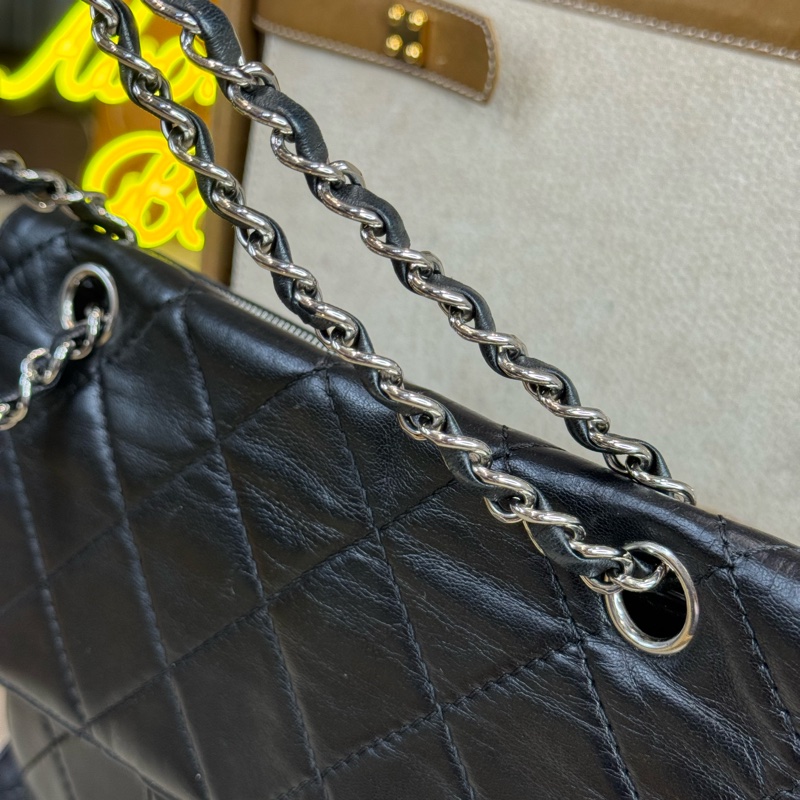 CHANEL vintage方形黑銀2.55釦多層鏈包/特別版🖤超實用空間-17