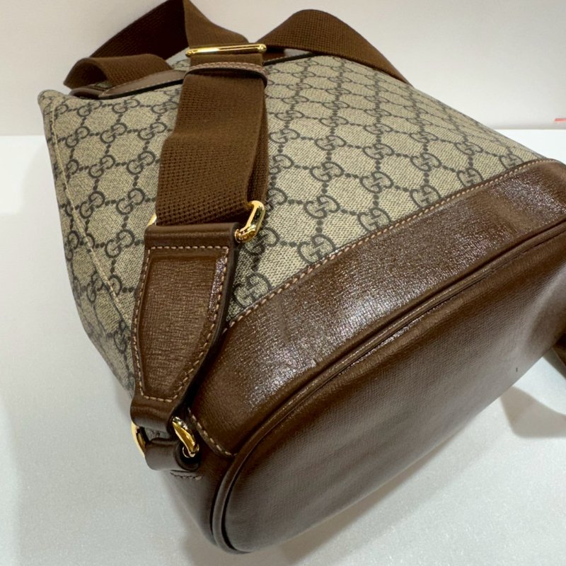 GUCCI PVC防水 後背包/雙肩包 9成新-7