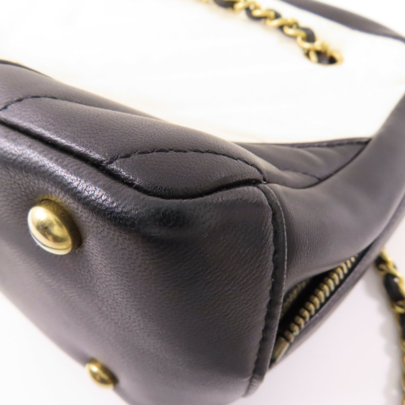 CHANEL 羊皮皮革Chain Shoulder鏈帶肩背袋-13