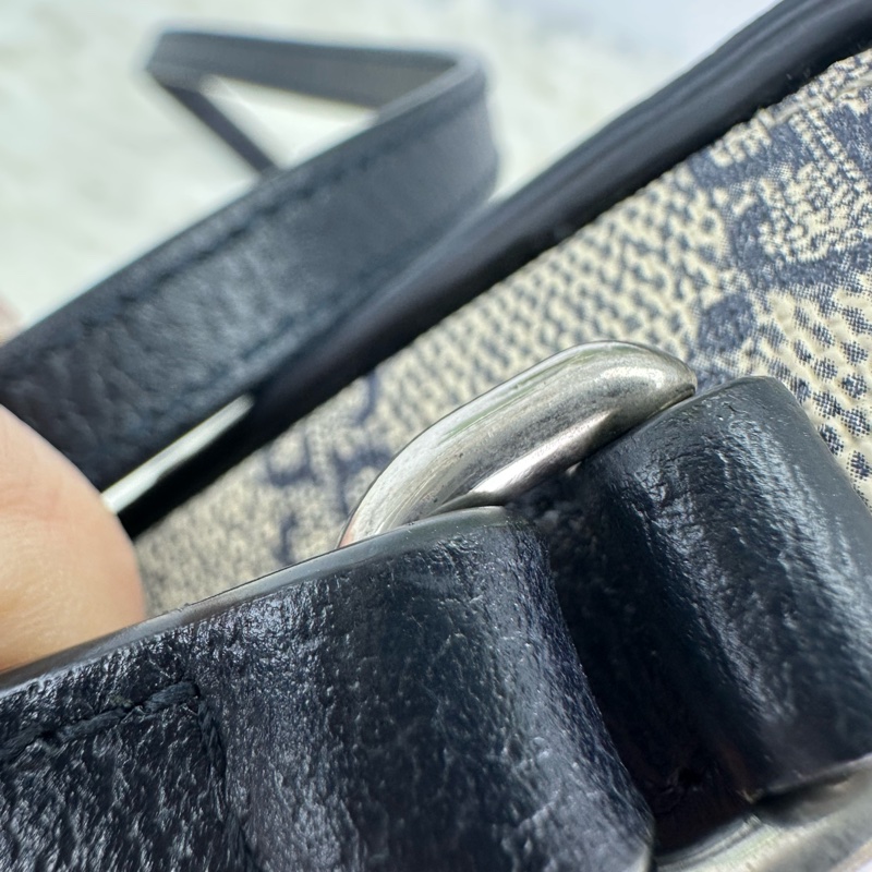 GUCCI Horsebit 1955 海軍藍手機包 斜肩包-10