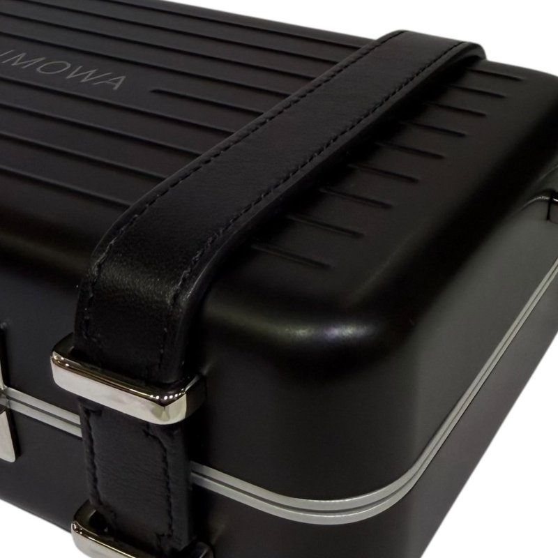 【美收精品】Dior X Rimowa 鋁質和粒面觸感頂級小牛皮手拿包 2-359-7