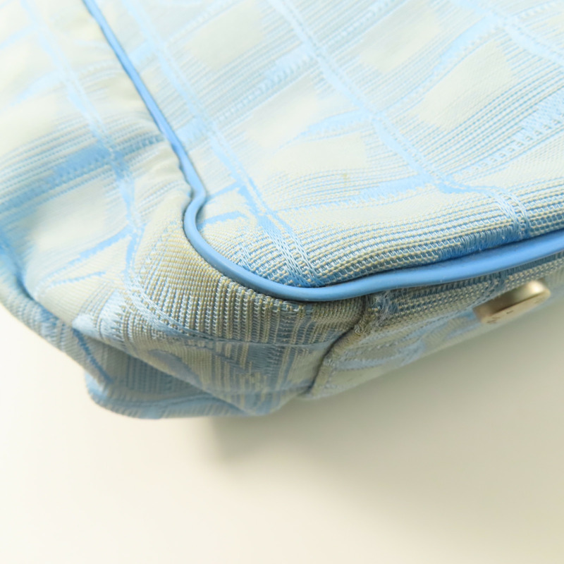 CHANEL 尼龍New Travel Line Tote銀扣手挽袋-12