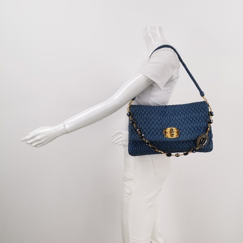 9❤️miumiu羊皮褶皺鑽石💎單肩包-1