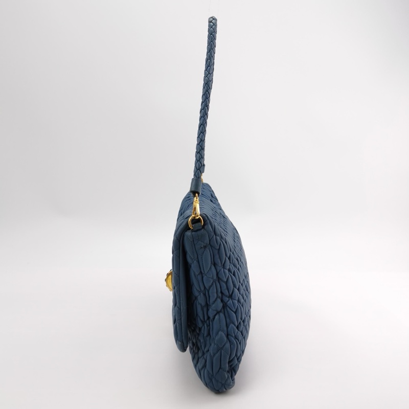 9❤️miumiu羊皮褶皺鑽石💎單肩包-2