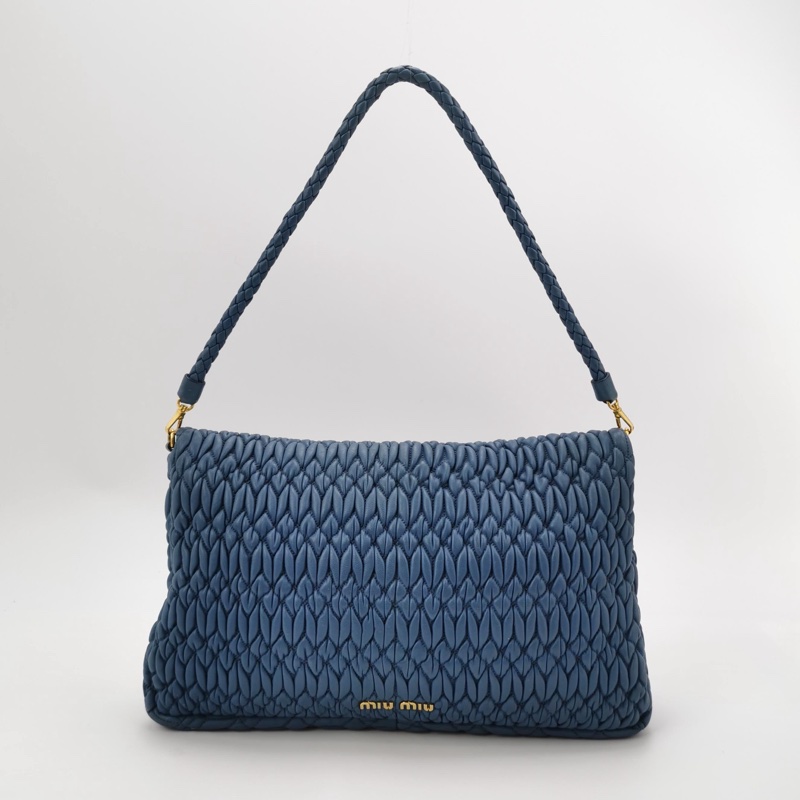 9❤️miumiu羊皮褶皺鑽石💎單肩包-4