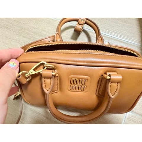 miu miu Arcadie 保齡球包 小款