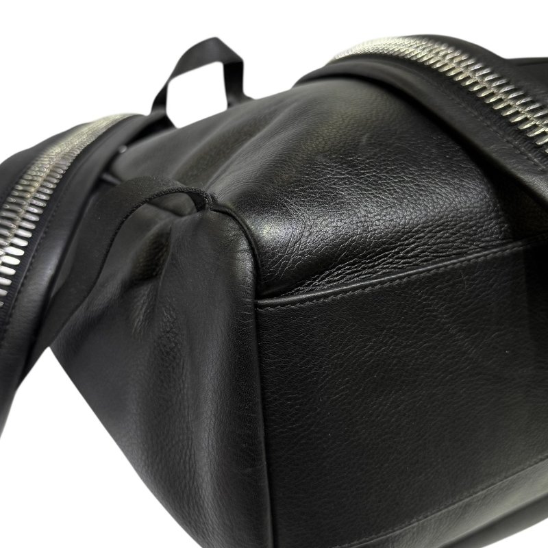 【美收精品】GIVENCHY黑色皮革後背包 2-338-8