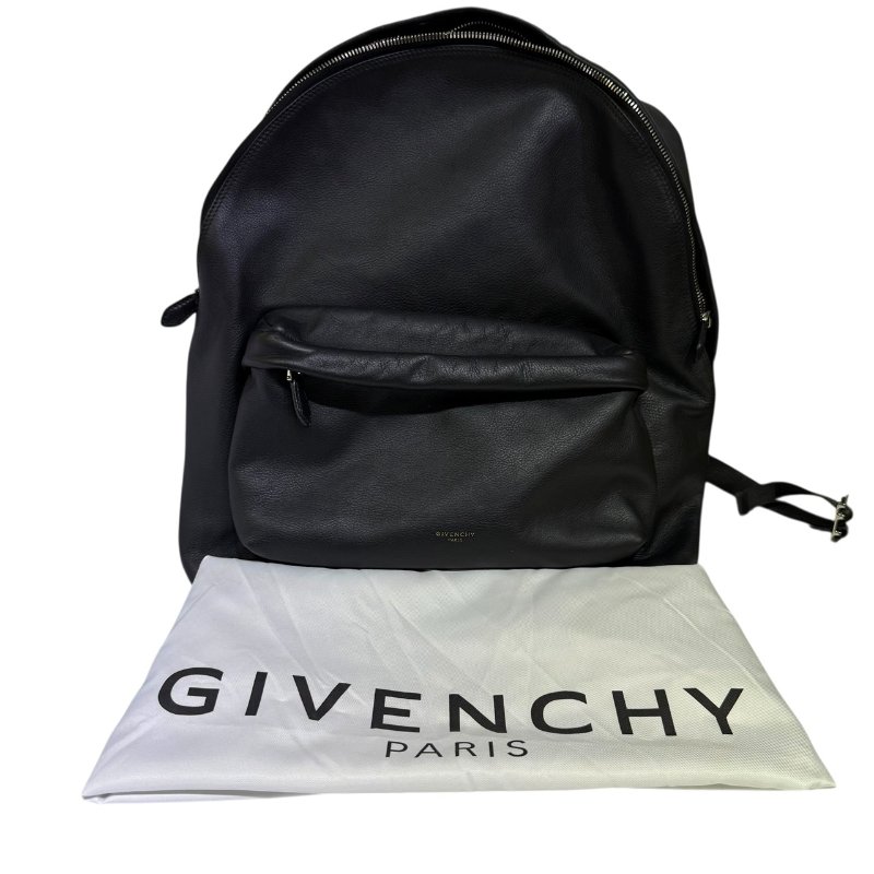【美收精品】GIVENCHY黑色皮革後背包 2-338-14