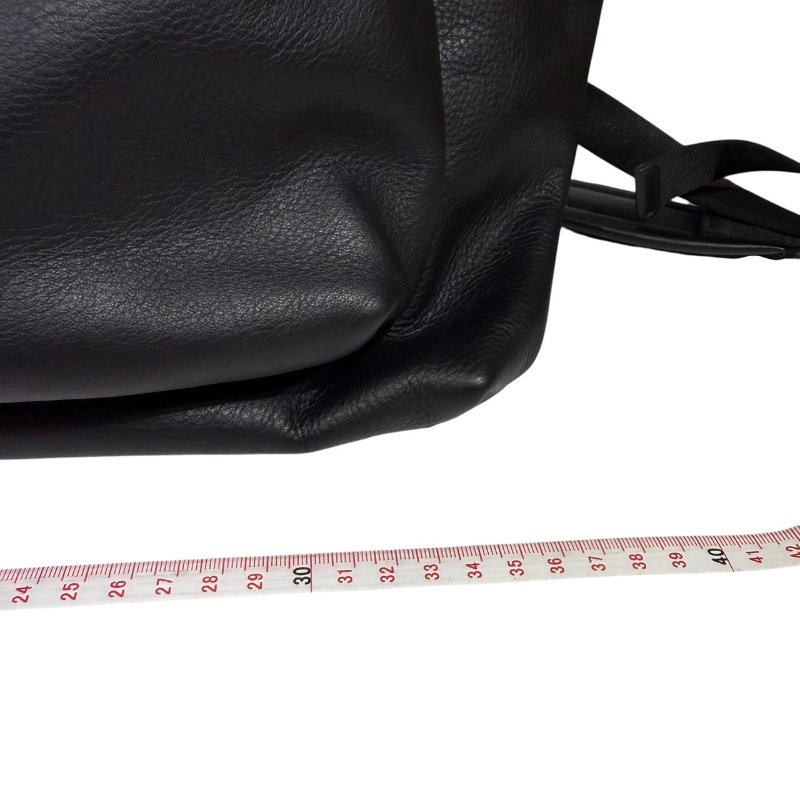 【美收精品】GIVENCHY黑色皮革後背包 2-338-15