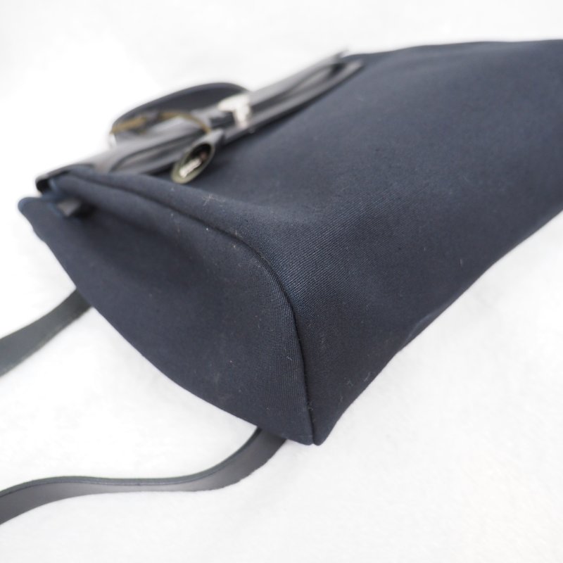 HERMES 黑銀 Herbag 背包-10