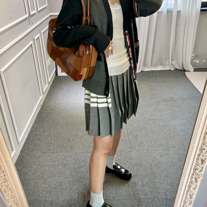 Miu Miu 皮革拼縫 Beau 手袋-1