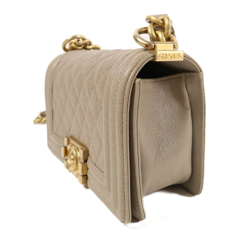 CHANEL 牛皮皮革Boy 20金扣肩背袋-2