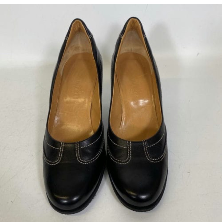 Herme’s黑色真皮高跟鞋37 1/2 低調的高雅風格-3