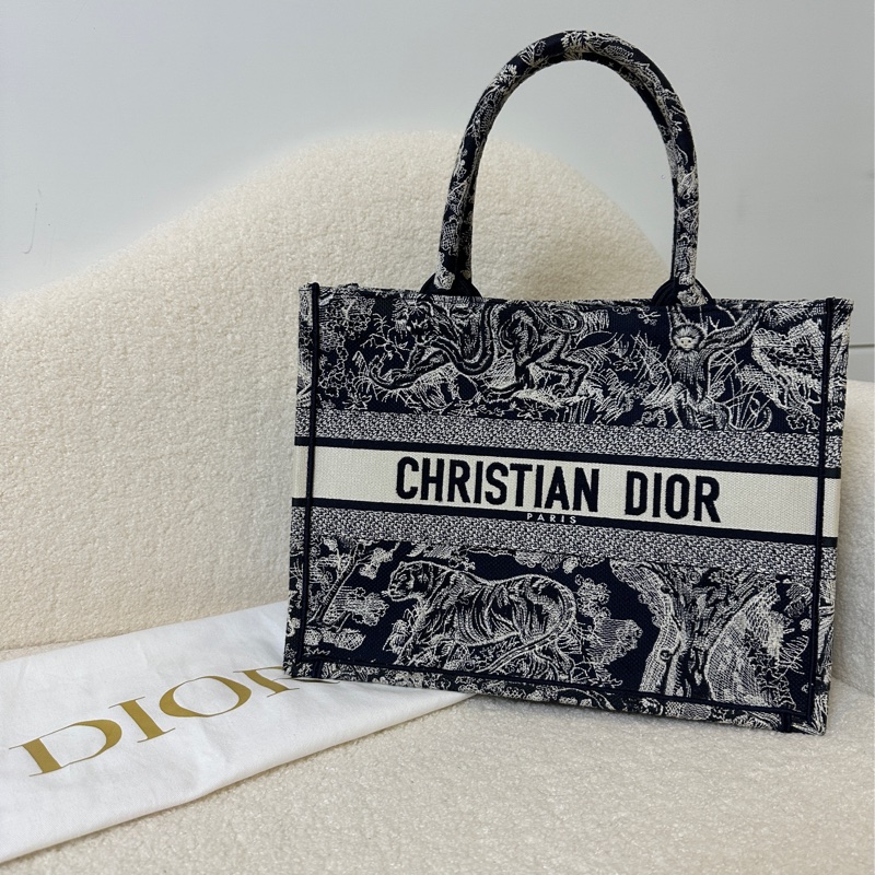Dior 限量刺繡 反轉動物園托特包 中號-0
