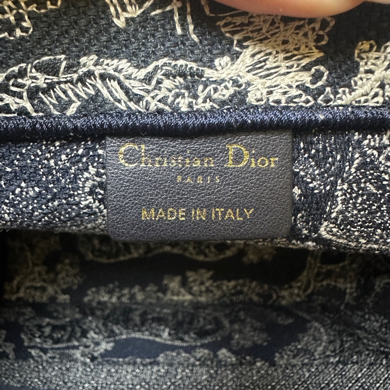 Dior 限量刺繡 反轉動物園托特包 中號-12