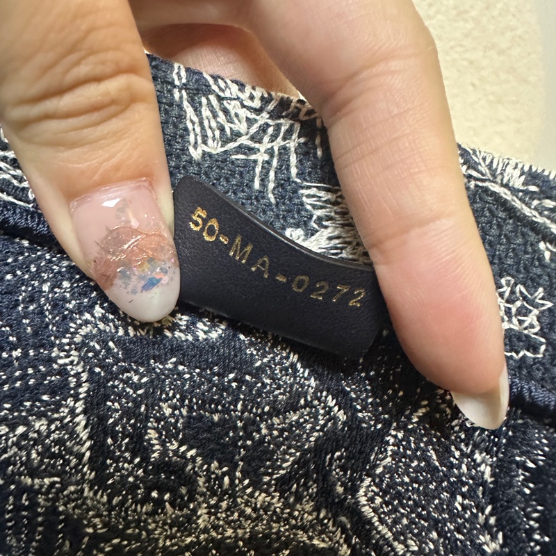 Dior 限量刺繡 反轉動物園托特包 中號-13