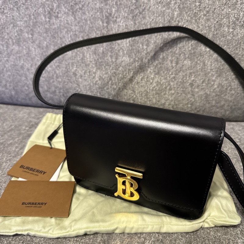 BURBERRY TB Logo包mini-9