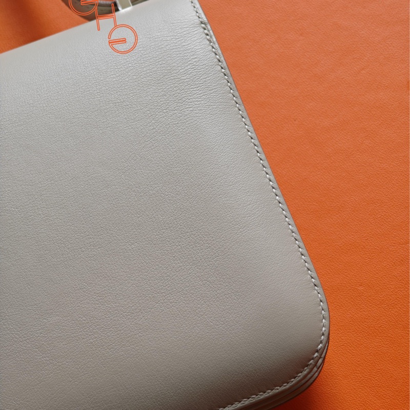 二手愛馬仕迷你康康 Hermes Mini Constance / Swift  / 銀扣 / 80 珍珠灰Gris Perle / Stamp Y ( 95% 新 )-9