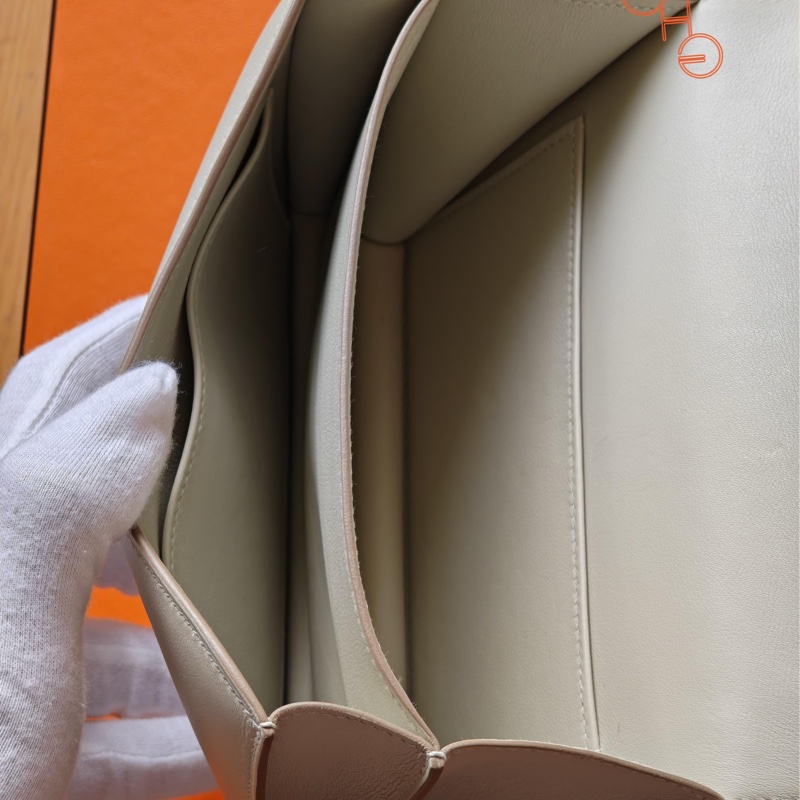 二手愛馬仕迷你康康 Hermes Mini Constance / Swift  / 銀扣 / 80 珍珠灰Gris Perle / Stamp Y ( 95% 新 )-12