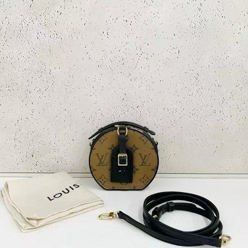 LV boite chapeau mini-0