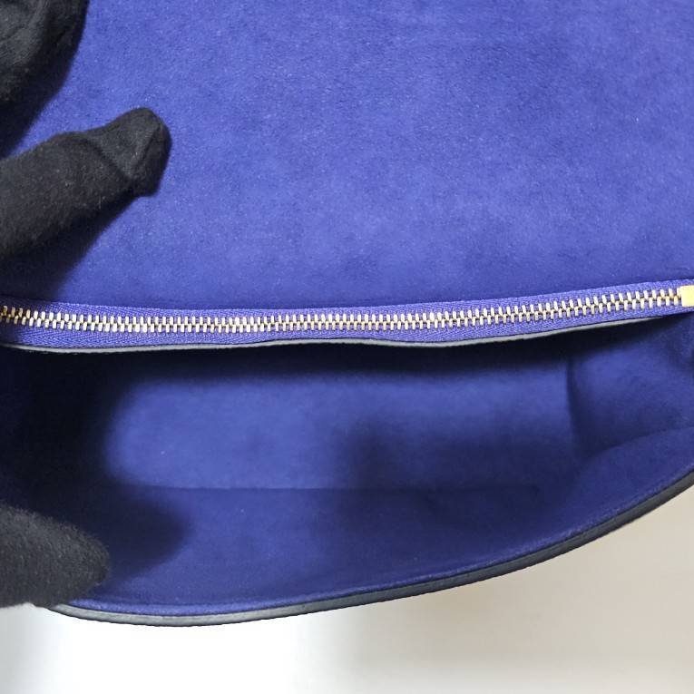 LV 黑牛皮壓紋Diane金釦下蓋肩斜背法棍包M46386-6