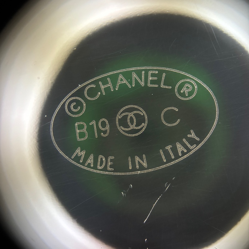 Chanel B19C 水鑽淺藍色深藍灰胸針-6