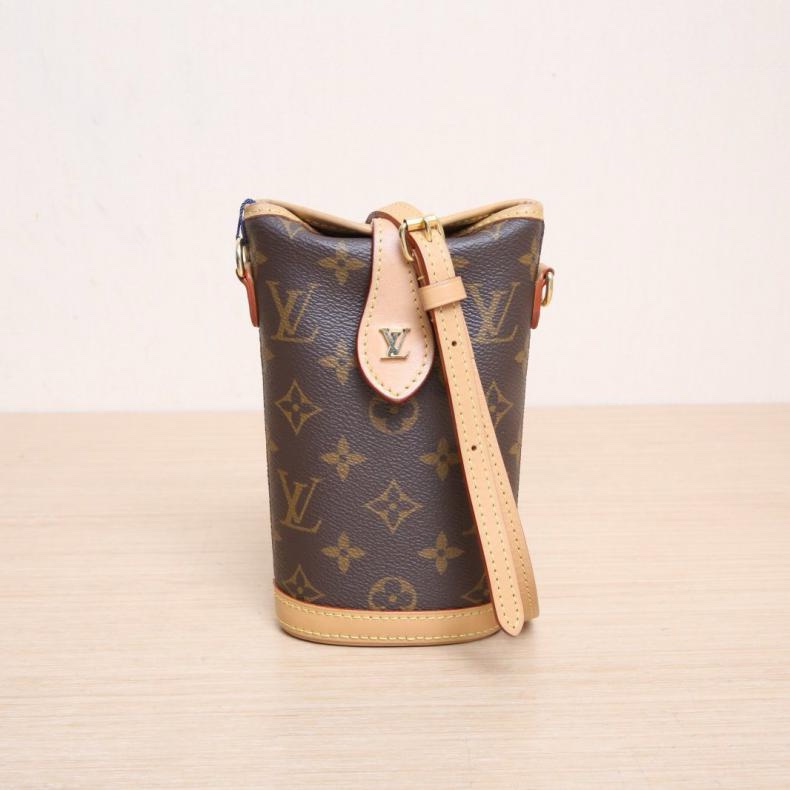 LOUIS VUITTON(路易威登) Fold me 薯條包 老花 PVC 晶片-0