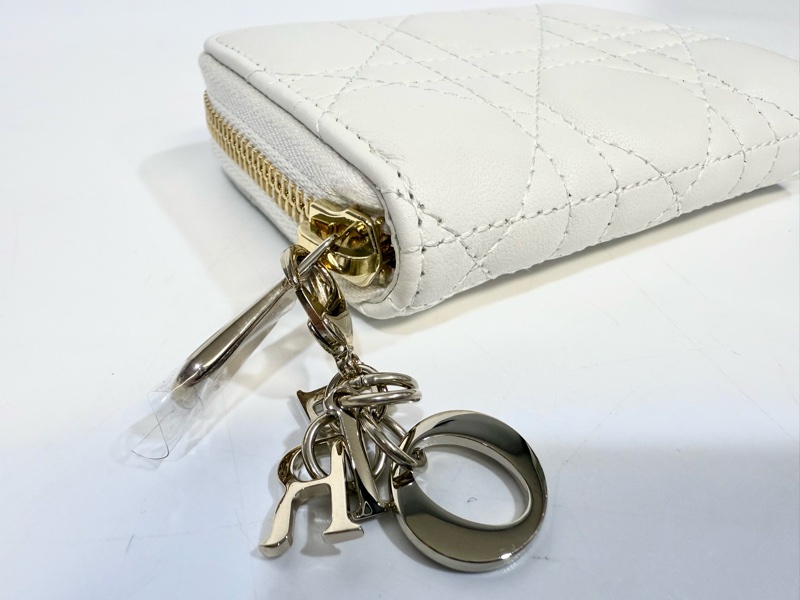 DIOR白金籐格紋羊皮LadyDior Voyageurㄇ拉卡包S0985ONMJ-6