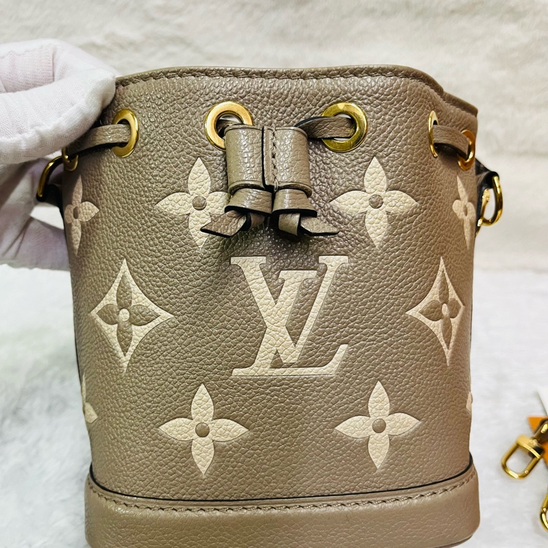 LV Nano Noe 大象灰水桶（晶片款） 可斜背肩背手提～-34