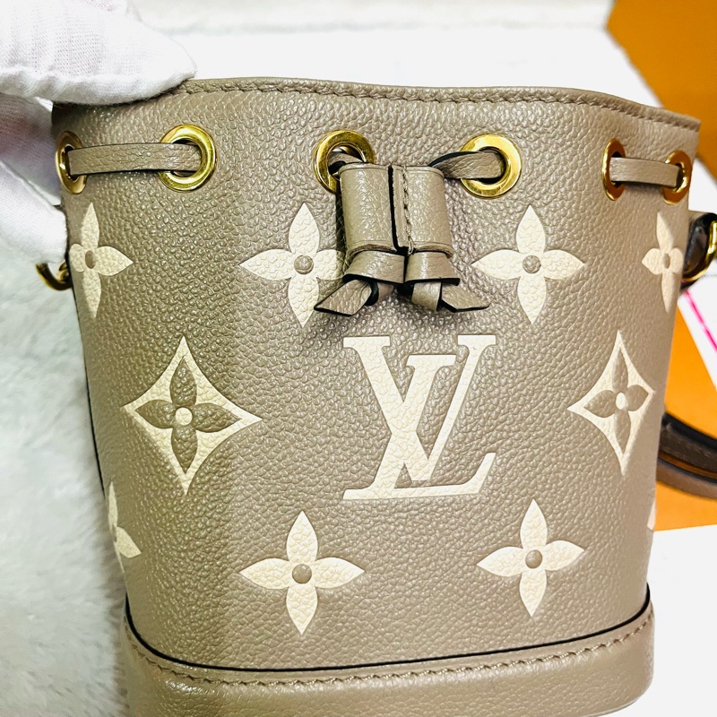 LV Nano Noe 大象灰水桶（晶片款） 可斜背肩背手提～-39