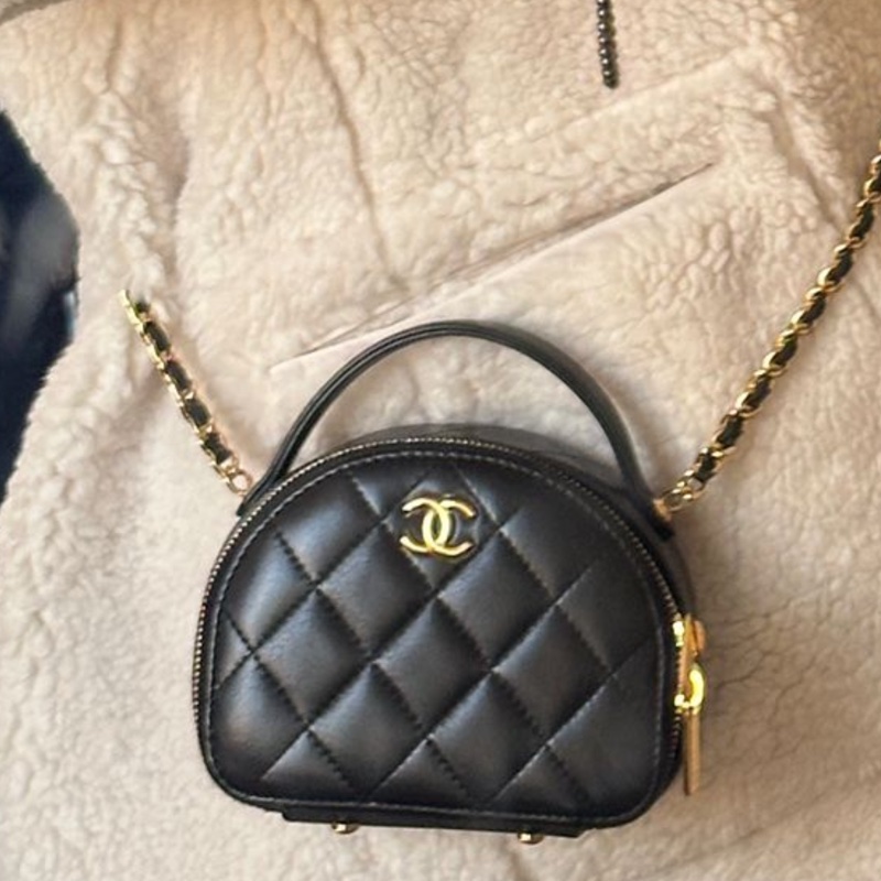 Pre-loved Chanel 小盒子手袋-6
