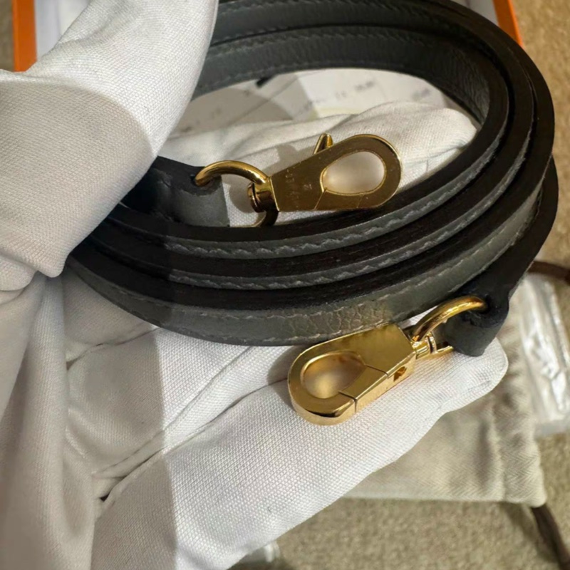 Hermes 愛馬仕 Mini Bolide 保齡球包,積雨雲,U刻。帶包裝盒、防塵袋和購買票據-6