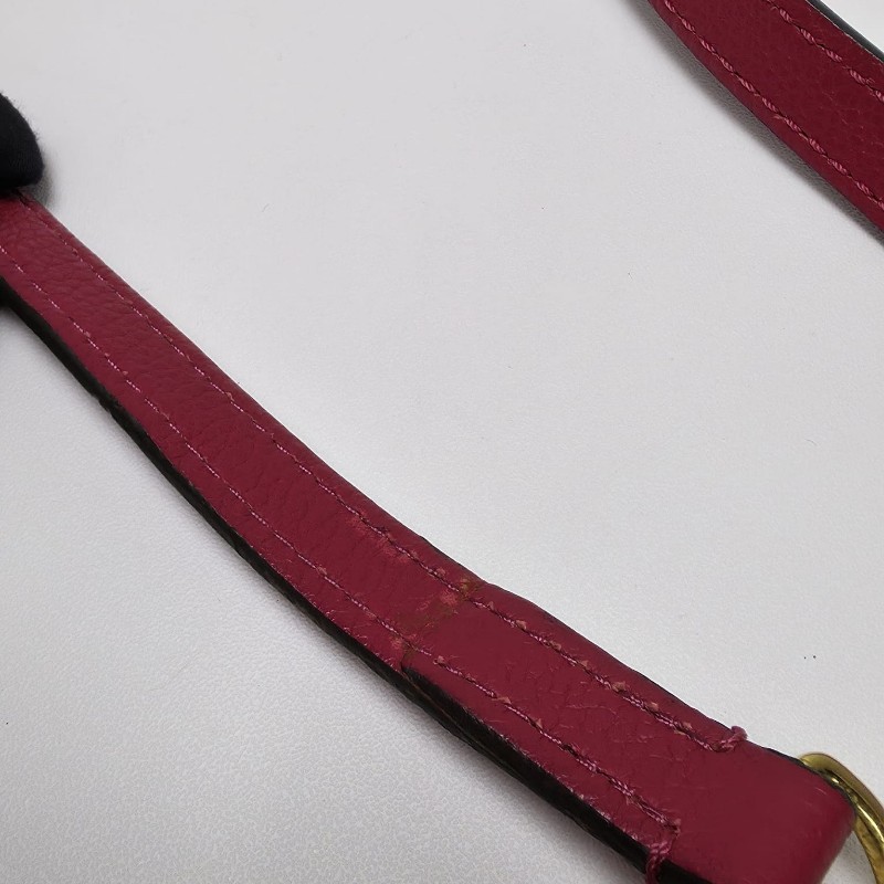 LV - Montaigne BB-24