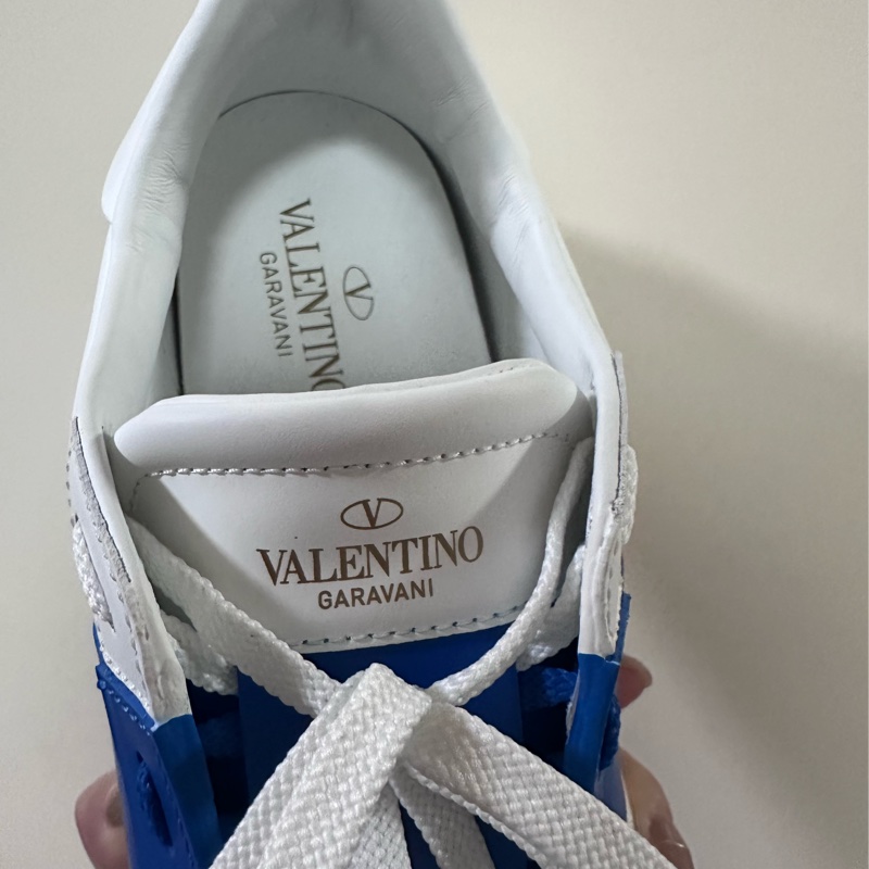 Valentino Garavani rockstud leather-6