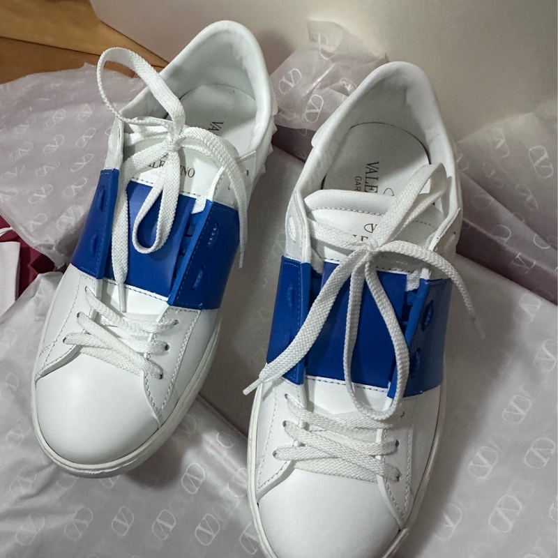 Valentino Garavani rockstud leather-9