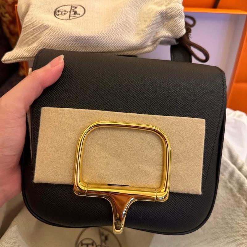 💖Hermes Della 屁股包 黑色金釦💖 W刻 全新全配 低於專櫃價✨-8